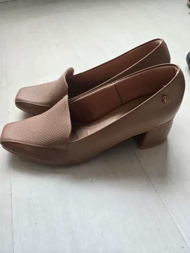 Sapato Usaflex Novo tamanho 40