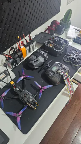 Drones FPV Mario 5' e Pavo 20 pro + Goggle DJI Integra