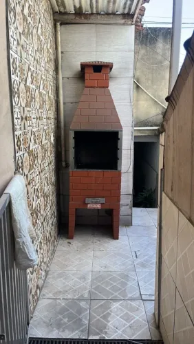 Alugo casa