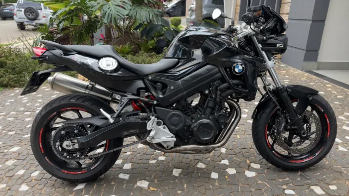 BMW F800R 2013 - IMPECÁVEL