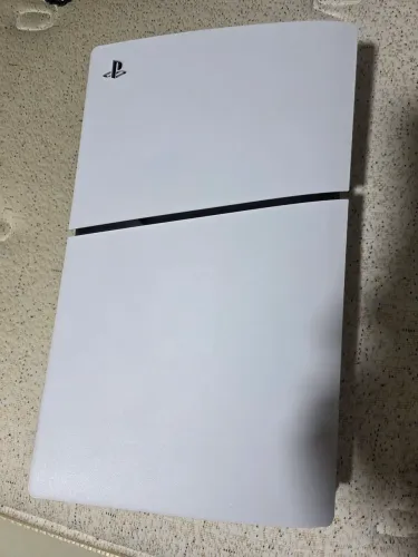 PS5 825Gb - Menos de 6 meses de uso