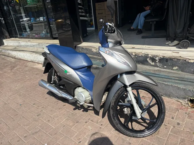 Honda biz