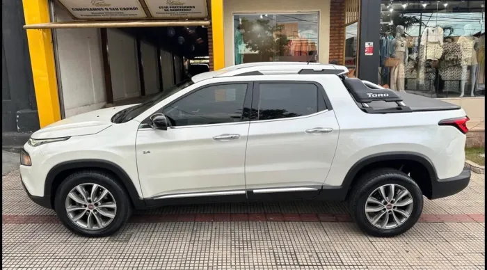Fiat Toro Volcano 2.4 16V Flex Aut. 2020