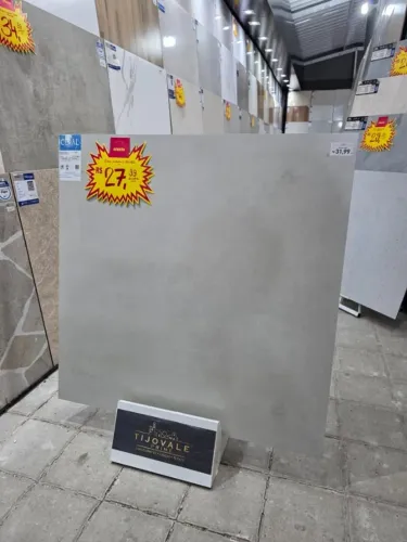 PISO CERAMICO RETIFICADO 82X82 R$ 27,99M² - (FALAR COM LUCÍRIA )