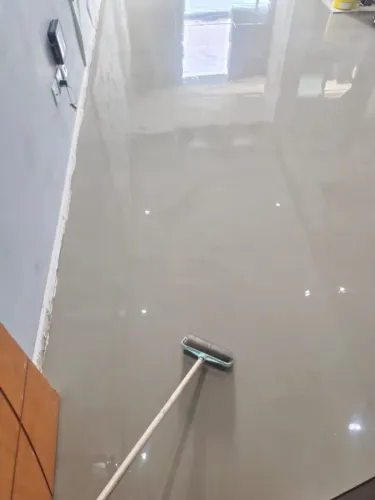 Piso Vinílico e Laminado instalação rápida **Pagamento na entrega**