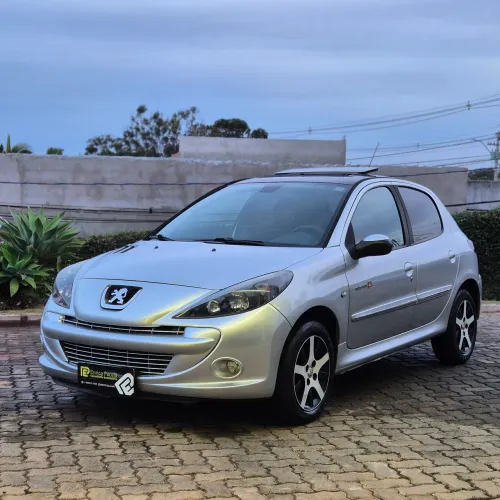 Peugeot 207 Quiksilver 1.6 Flex 16V 5P 2013