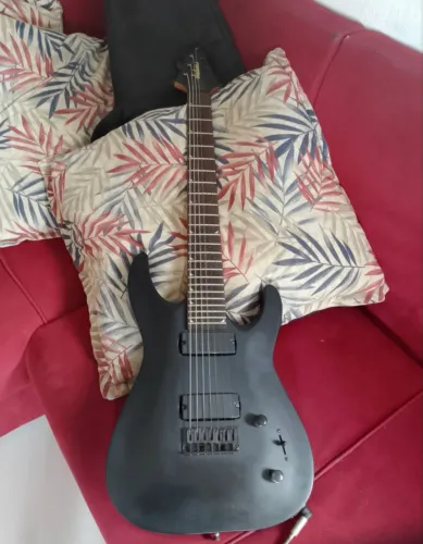 Guitarra Jackson Dinky JS22 (7 cordas) ACEITO TROCA EM BATERIA OU PRATOS