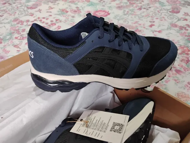 Tênis Asics gel original novo 40