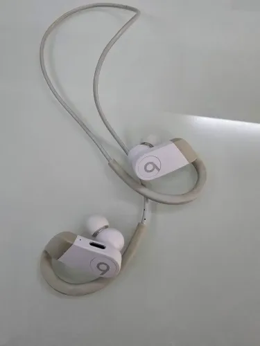 Fone Beats Powerbeats