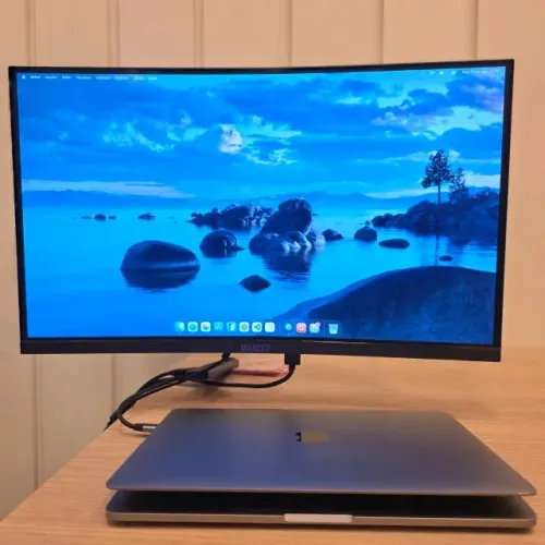 MacBook Pro M1 - 8Gb Ram - SSD A2338 - Monitor Dr.Office