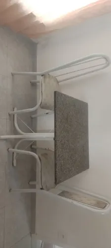 MESA DE MÁRMORE - LEIA A DESCRIÇÃO. 