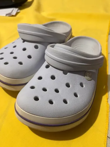Crocs 35/36