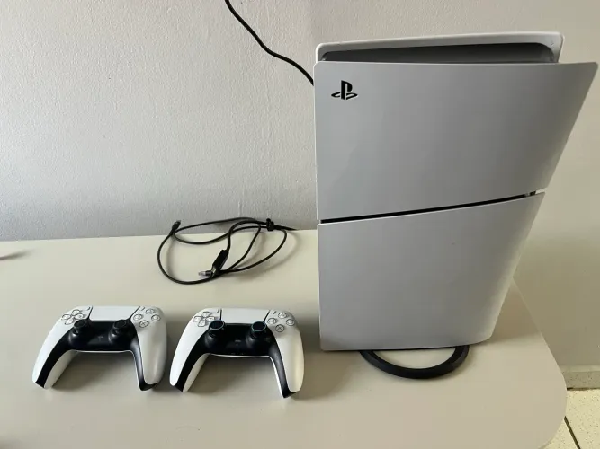     PlayStation 5 Mídia Física - Ótimo Estado