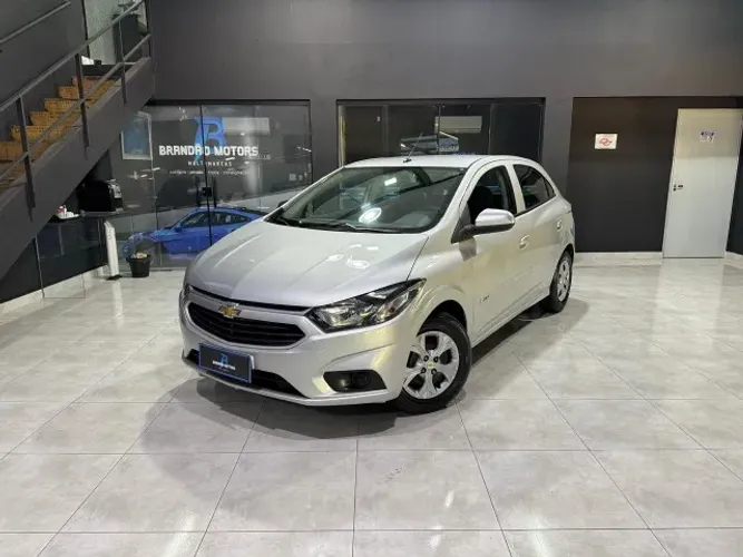 Chevrolet Onix Hatch LT 1.0 8V Flex Mec. 4P 2017