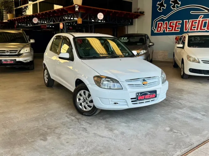 Chevrolet Celta Spirit/ LT 1.0 MPFI 8V Flexp. 5P 2015