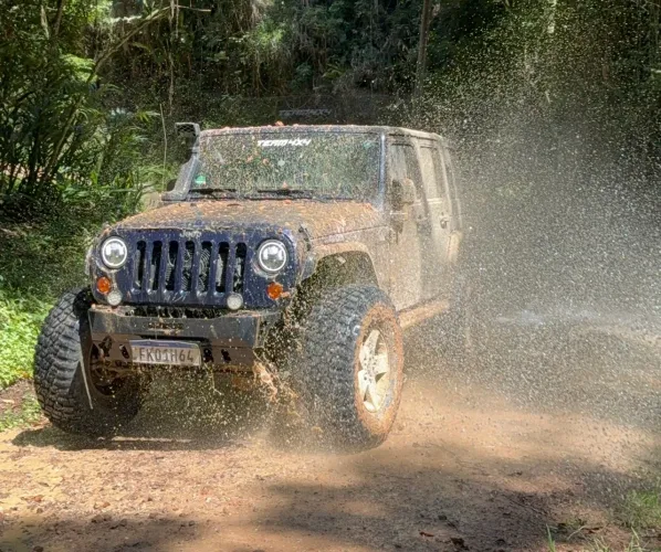 Jeep Wrangler Unlimited Sport 3.6 V6 284cv 4P 2013