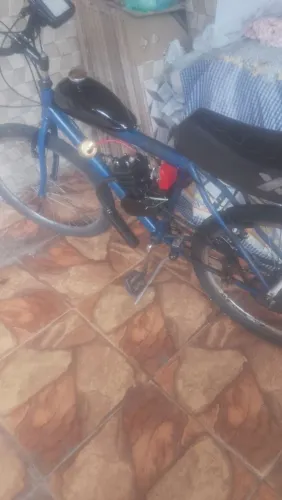 Bicicleta com motor Knakasaki Japan technology 2 tempos de 80 cilindradas 