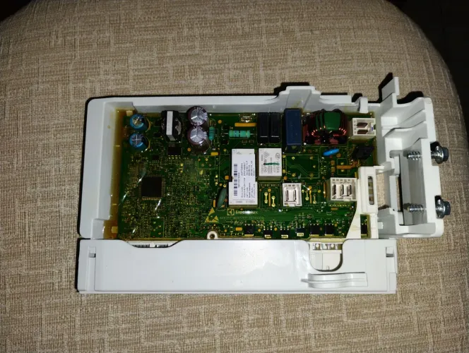 Placa lavadora Electrolux LFE11.