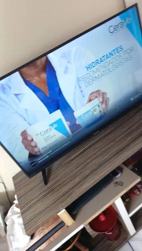 TV smart 40 polegadas (eu acho)