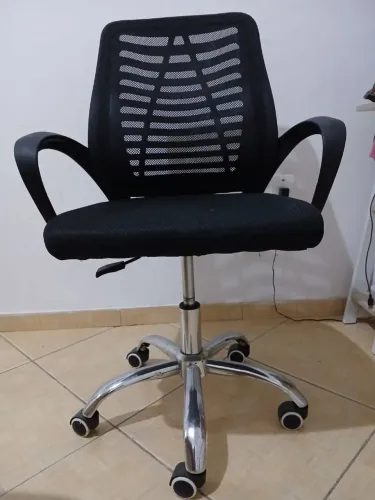 Cadeira de Escritório Giratória