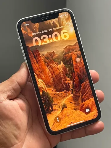 iPhone XR Branco - Barato