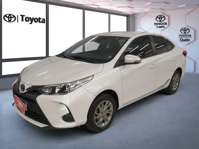 Toyota Yaris XS Sedan 1.5 Flex 16V 4P Aut. 2023