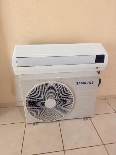 Vendo Ar condicionado 22.000 btus Inverter
