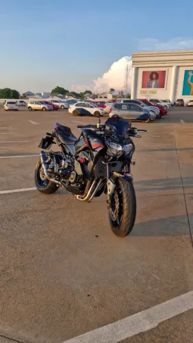 KAWASAKI Z900