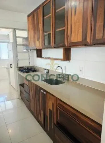 Apartamento a venda 3 dormitórios (1 suíte), 2 vagas de garagem, sol da manhã, em Home Clu