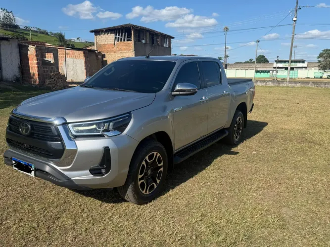 Toyota Hilux CD SRX 4X4 2.8 TDI 16V Diesel Aut. 2022