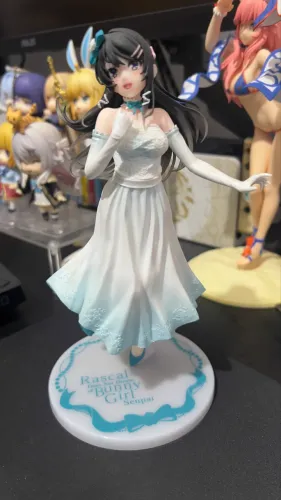 Figure - Sakurajima Mai