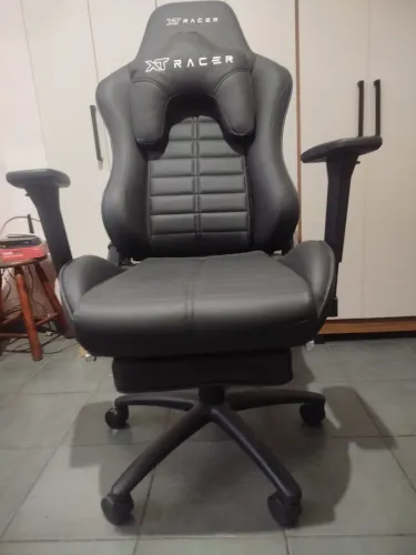 Cadeira xt racer intacta