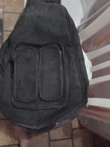Antiga Capa Case Bag pra violao preta com alça mochila
