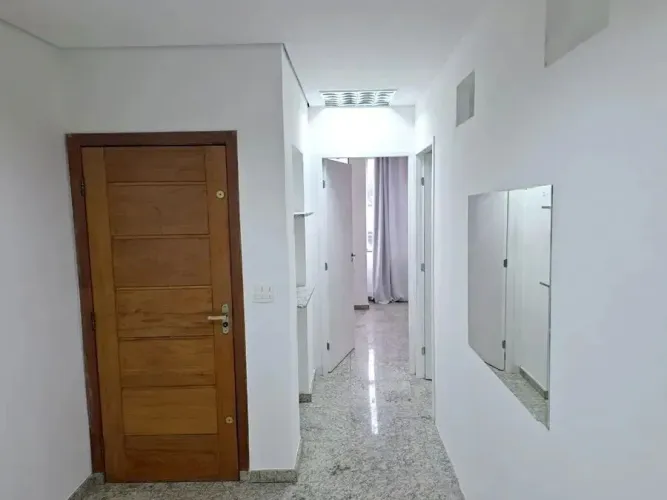 Excelente sala,  55 M2, Piso Granito, Amplo e Arejado