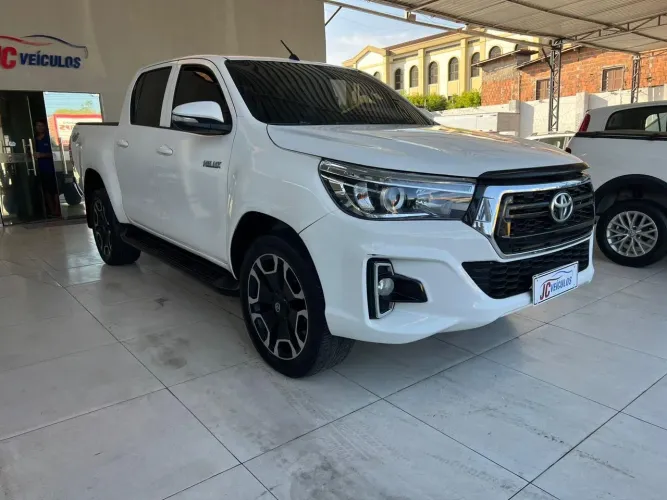 Toyota Hilux CD 4X4 2.8 Diesel Mec. 2018