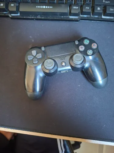 Controle ps4 (Para consertar)