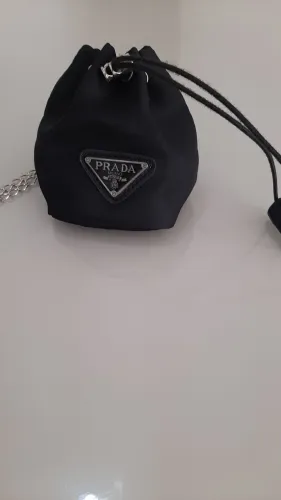 Bolsa Prada R$ 158,00