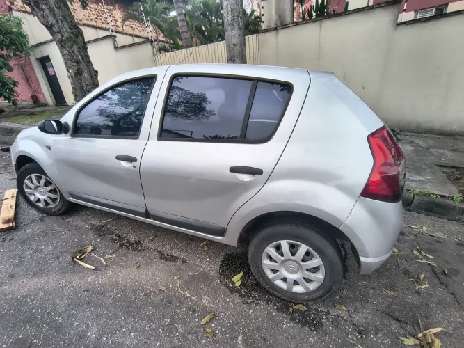 Renault Sandero Expression Hi-flex 1.6 8V 5P 2009