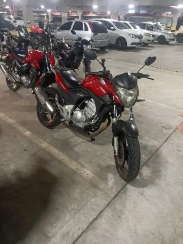 Vendo ou Troco em Carro com volta