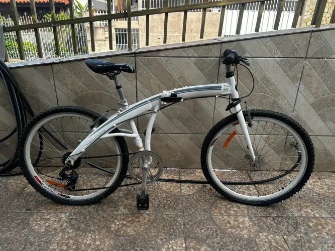 Bicicleta Dobrável Tito Bikes Aro 26 - 7 Marchas To Go Lazer Branca