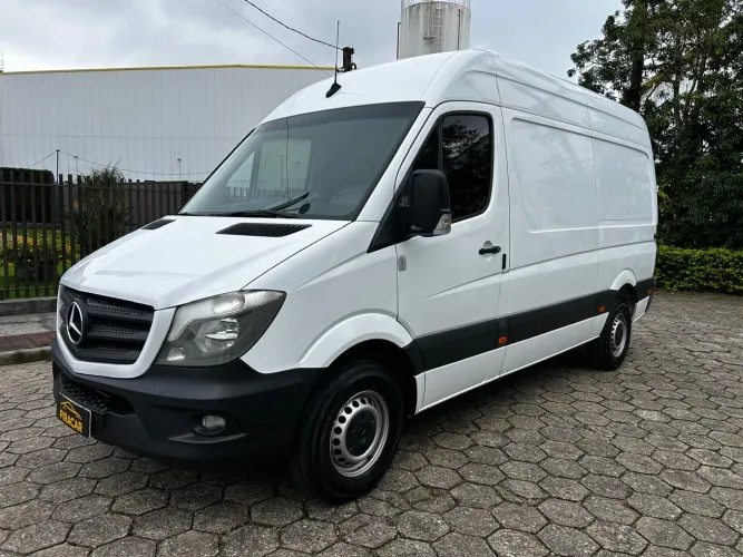 Mercedes-Benz Sprinter 415 Furgão Lon.t.bai. 2.2 Dies. 2019