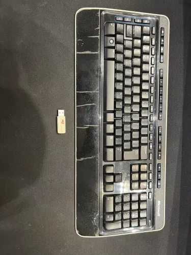 Teclado Microsoft Wireless Keyboard 3000 v2.0