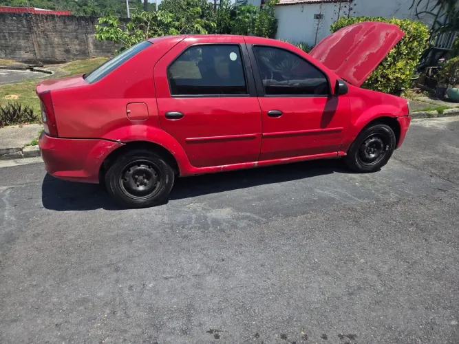 Oportunidade Logan 2012