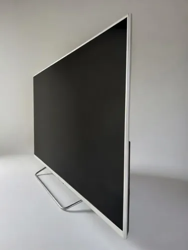 Sony Bravia 50? 50W805C - Para Retirada de Peças - Liga com Som OK