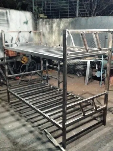 - Beliche de ferro R$ 1.800,00 - Faça sua encomenda !