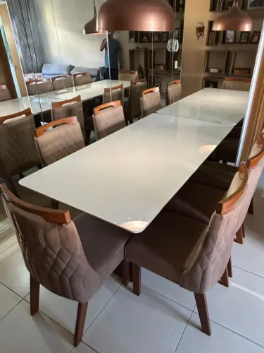 Mesa de Jantar 1,80 x 0,90 com 6 cadeiras estofadas - Excelente Estado