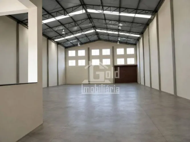 Galpão comercial com 1.000m² no bairro Campos Elíseos