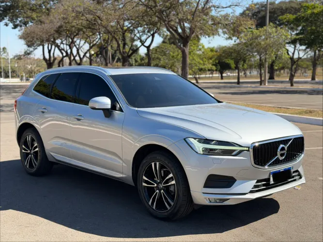 Volvo XC 60 T-5 Momentum 2.0 254cv AWD 5P 2018