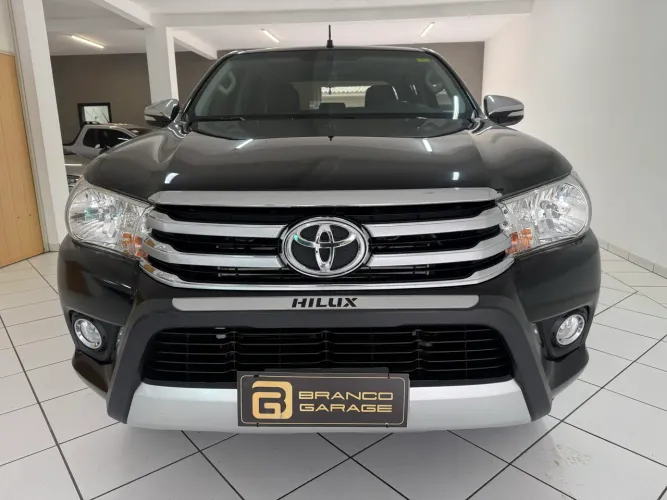 Toyota Hilux CD SRV 4X4 2.8 TDI Diesel Aut. 2016