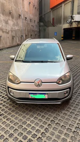 Volkswagen Up! Cross I Motion 1.0 T.flex 12V 5P 2015